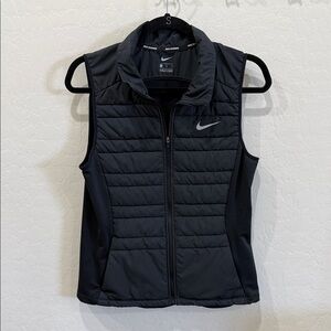 Women’s Size Medium Nike Running Vest